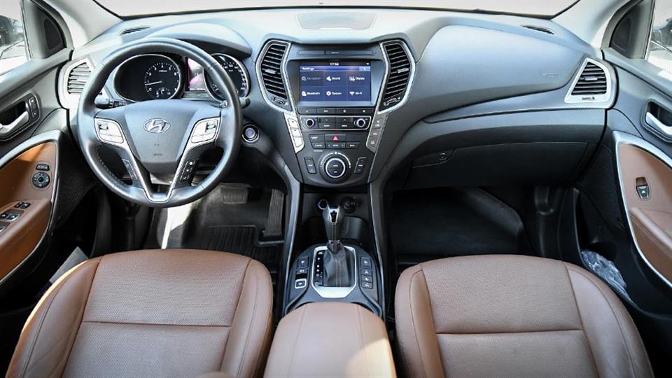 کابین هیوندای سانتافه